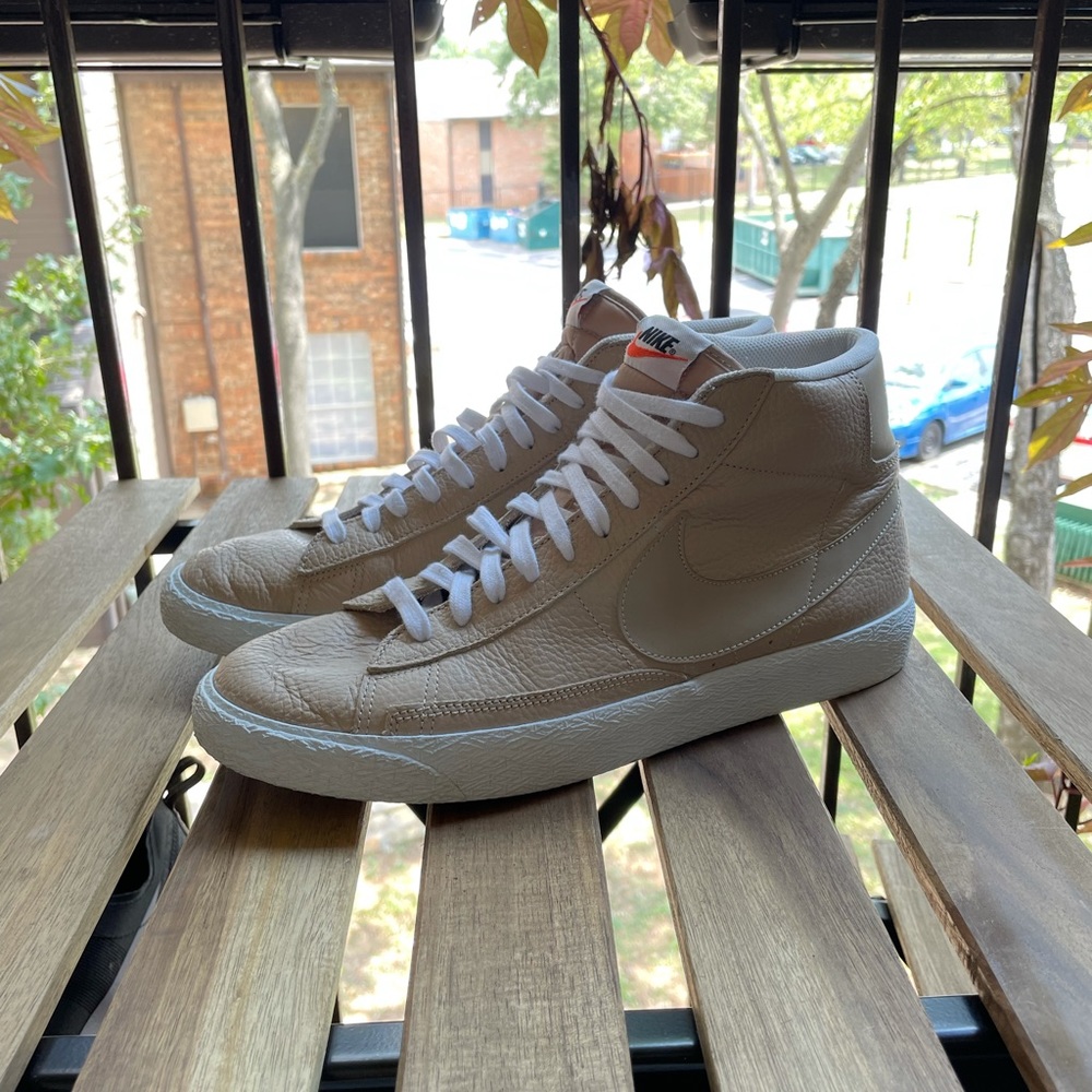 Premium Nike Tan Blazer